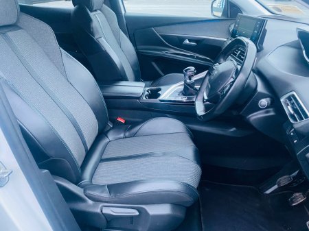 2022 Peugeot 3008 - photo 10