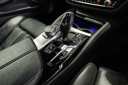 2019 BMW 5-Series - photo 18