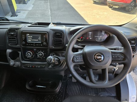 2025 Opel Movano - photo 18