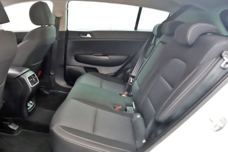 2020 Kia Sportage - photo 16