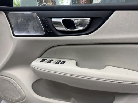 2021 Volvo V60 - photo 15