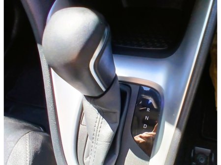 2022 Toyota Yaris - photo 13