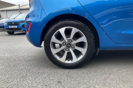 2020 Ford Fiesta - photo 8