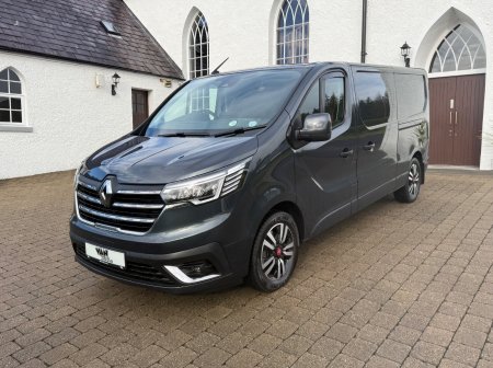2022 Renault Trafic - photo 2