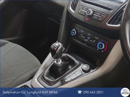 2016 Ford Focus - photo 16