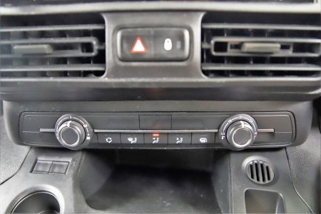 2022 Opel Combo - photo 19