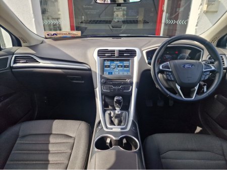 2017 Ford Mondeo - photo 28
