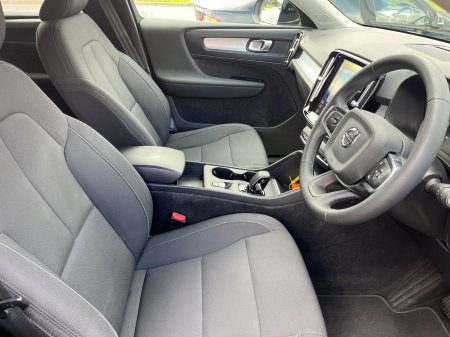2022 Volvo XC40 - photo 32