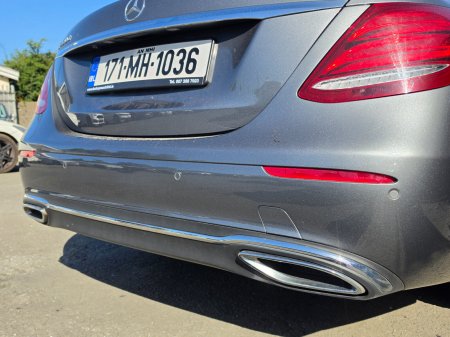 2017 Mercedes-Benz E-Class - photo 12