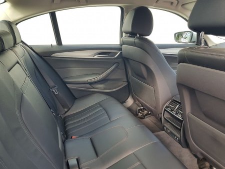 2020 BMW 5-Series - photo 11