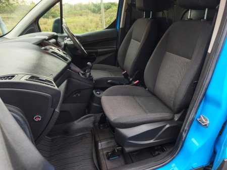 2018 Ford Transit - photo 11