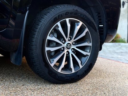 2024 Toyota Land Cruiser - photo 4