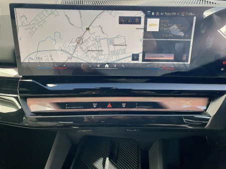 2026 BMW 5-Series - photo 8