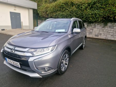 2017 Mitsubishi Outlander 2.2 DI-D 150PS 6MT 4WD 7-Seater Instyle