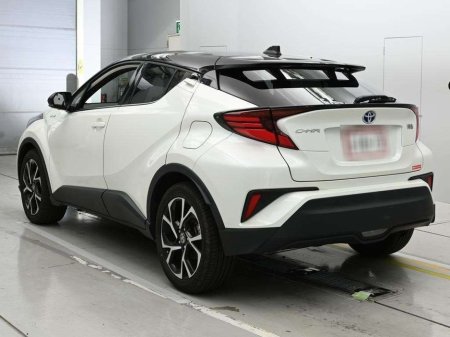 2019 Toyota C-HR - photo 2