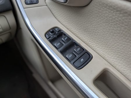 2011 Volvo XC60 - photo 16