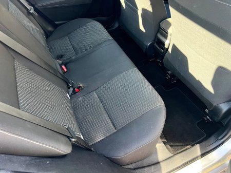 2015 Toyota Corolla - photo 17