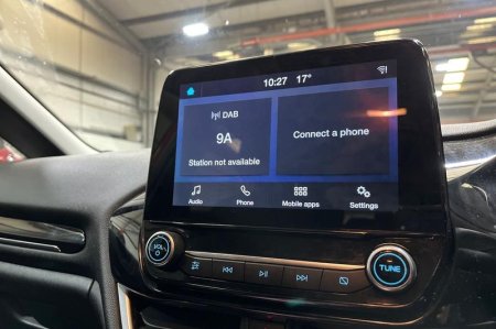 2020 Ford Fiesta - photo 28