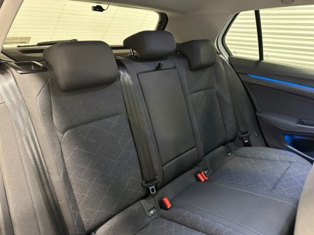 2021 Volkswagen Golf - photo 35