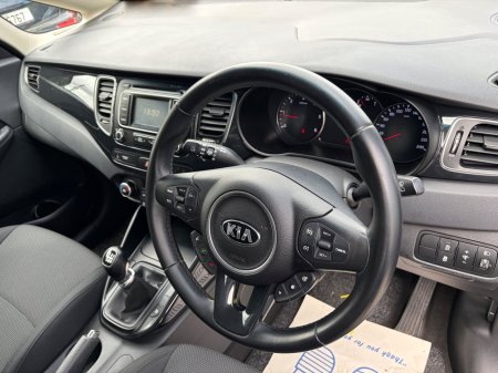 2016 Kia Carens - photo 10