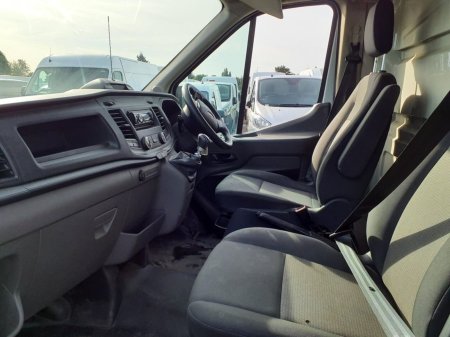 2022 Ford Transit - photo 4