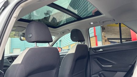2021 Volkswagen T-Roc - photo 15