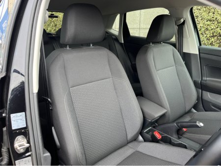 2021 Volkswagen Polo - photo 11