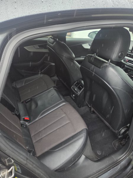 2017 Audi A4 - photo 14