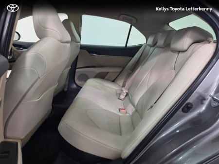 2023 Toyota Camry - photo 7