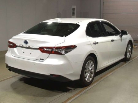 2023 Toyota Camry - photo 2