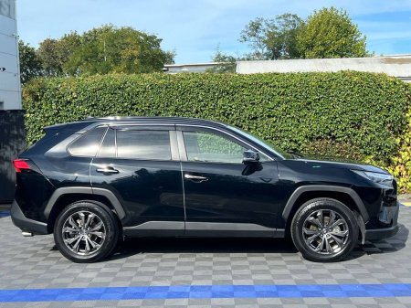 2023 Toyota RAV4 - photo 3