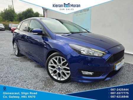 2017 Ford Focus - photo 2