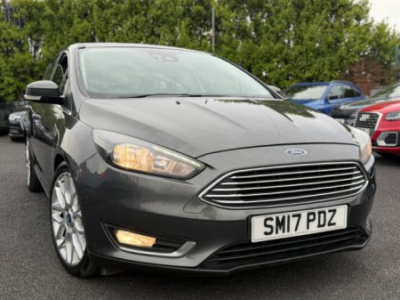 2017 Ford Focus - photo 2