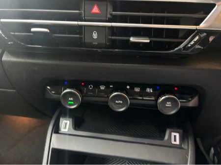 2025 Citroen C4 - photo 11