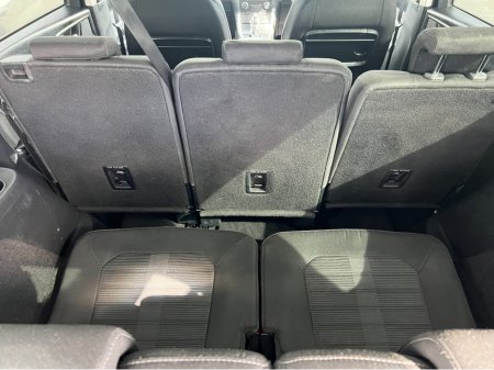 2018 Ford Galaxy - photo 4