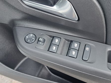 2025 Opel Corsa - photo 29