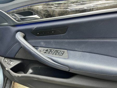 2018 BMW 5-Series - photo 13