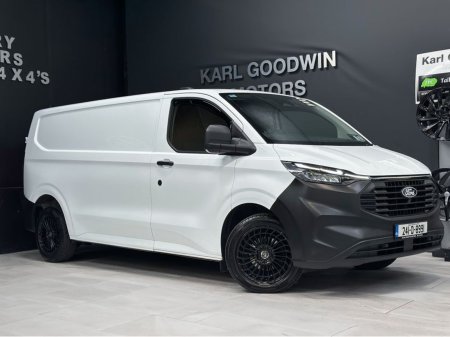 2024 Ford Transit Custom