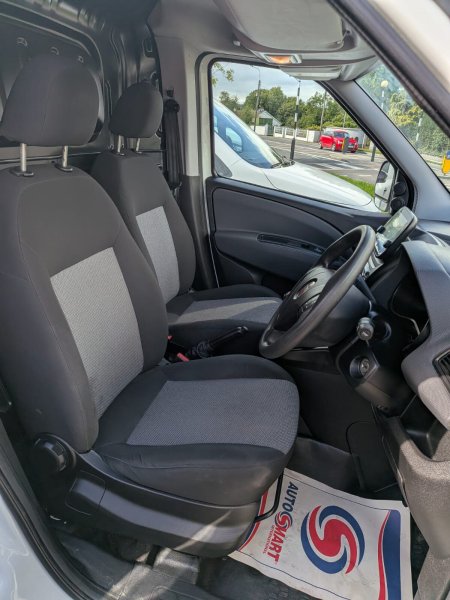 2023 Fiat Doblo - photo 13