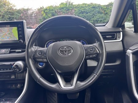 2021 Toyota RAV4 - photo 8