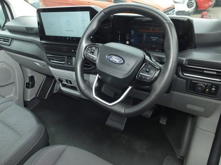 2024 Ford Transit Custom - photo 17