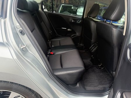 2016 Honda Grace - photo 8