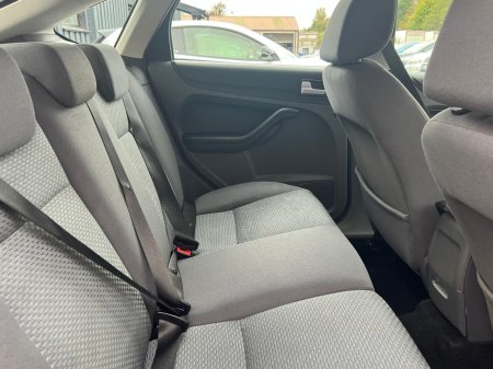 2007 Ford Focus - photo 10