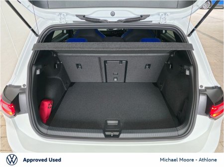 2025 Volkswagen Golf - photo 9