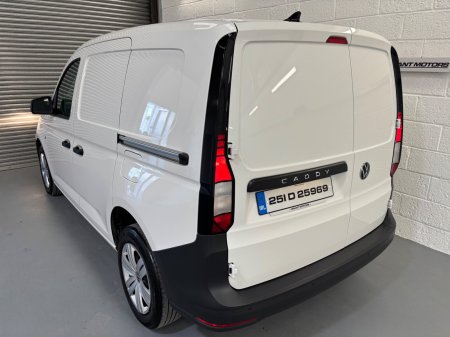 2025 Volkswagen Caddy - photo 2