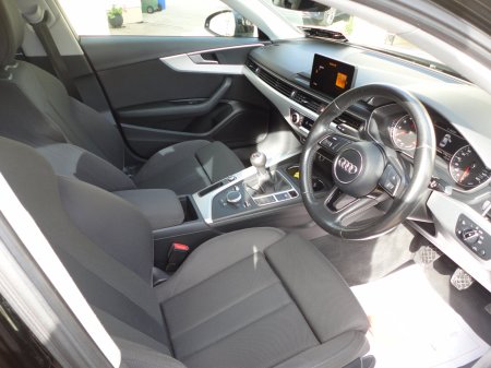 2016 Audi A4 - photo 9