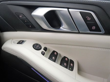 2021 BMW X5 - photo 21