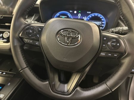 2027 Toyota Corolla Cross - photo 11