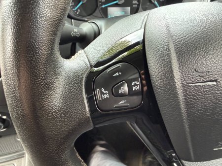 2018 Ford KA - photo 18