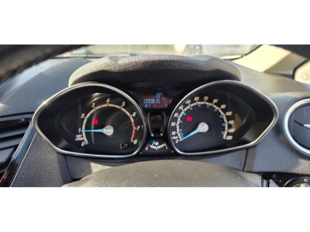 2016 Ford Fiesta - photo 12